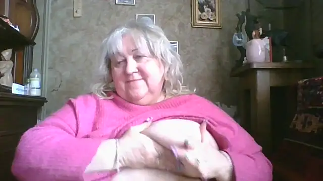 Lala-Love56 online show from April 8, 2026, 9:11 am