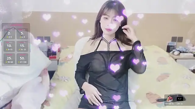 yuanbao a online show from November 21, 2025, 11:42 am