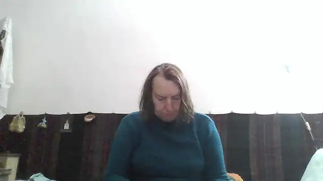 AnnaLive570 online show from April 18, 2026, 3:53 am