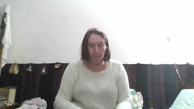 AnnaLive570 online show from April 5, 2026, 6:14 pm