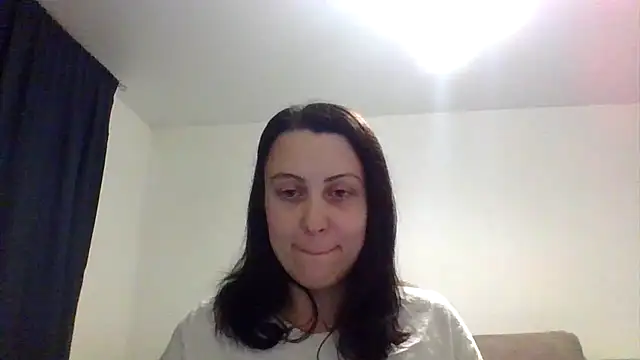 Snapshot of Nyrella chatting on November 24, 2025, 7:14 pm Nyrella online show from November 24, 2025, 7:14 pm