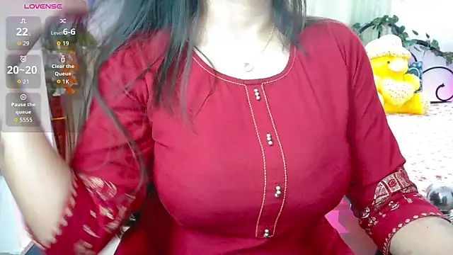 WildDimpi 0 online show from September 19, 2025, 1:26 pm