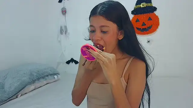 Sexy777Couple online show from October 16, 2025, 9:12 pm