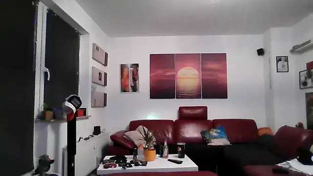 hellgirl1980 online show from September 28, 2025, 6:59 pm