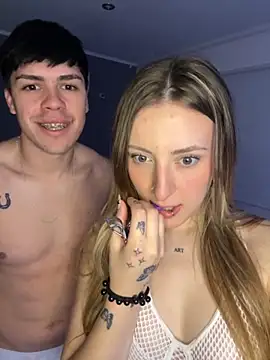 Sashailardi online show from September 21, 2025, 5:56 am