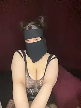 RooVaaN-Xx online show from September 28, 2025, 10:11 am