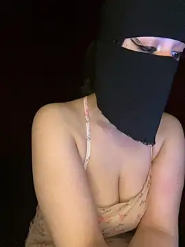 RooVaaN-Xx online show from February 13, 2026, 12:32 am