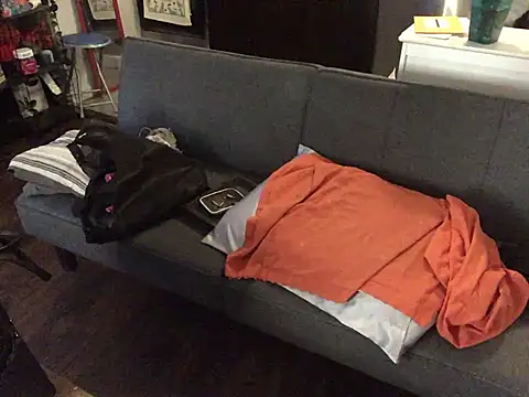 littyleesh1 online show from February 17, 2026, 10:18 pm