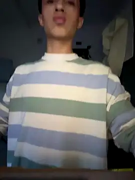 anthonny 05 online show from September 17, 2025, 11:07 pm