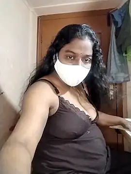 Snapshot of Angel_6531 chatting on February 21, 2026, 6:32 pm Angel 6531 online show from February 21, 2026, 6:32 pm