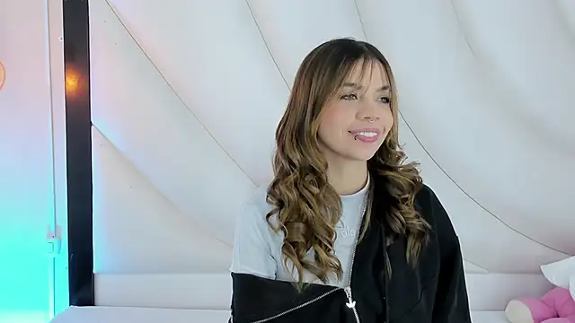 LoganMiller69 online show from September 25, 2025, 5:57 am