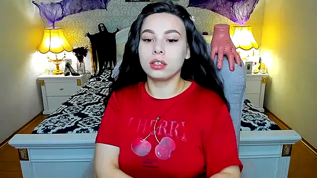 Snapshot of OmniaSher chatting on November 4, 2025, 10:30 am OmniaSher online show from November 4, 2025, 10:30 am