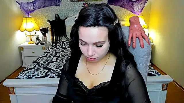 Snapshot of OmniaSher chatting on October 31, 2025, 11:29 am OmniaSher online show from October 31, 2025, 11:29 am