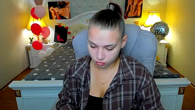 Snapshot of OmniaSher chatting on September 10, 2025, 7:51 am OmniaSher online show from September 10, 2025, 7:51 am