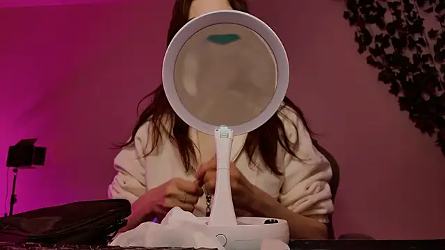 Yoka paradoXXX online show from October 1, 2025, 5:12 am