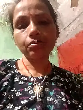 KIRTI12 HOT online show from October 7, 2025, 7:04 pm