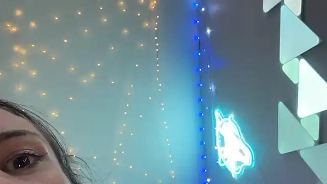 icy pisces online show from September 23, 2025, 6:26 pm