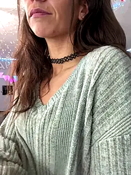 icy pisces online show from December 14, 2025, 11:32 pm