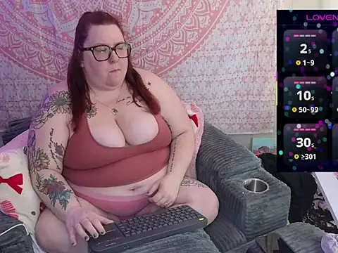 Snapshot of brookenicole3003 chatting on May 31, 2026, 12:00 pm brookenicole3003 online show from May 31, 2026, 12:00 pm