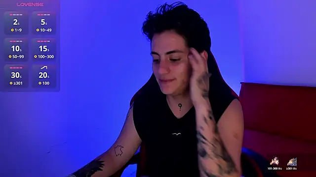 PeytonBox online show from November 25, 2025, 11:32 am