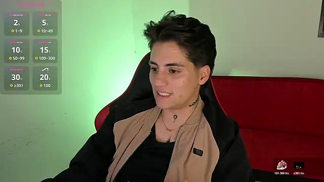 PeytonBox online show from November 7, 2025, 11:26 am