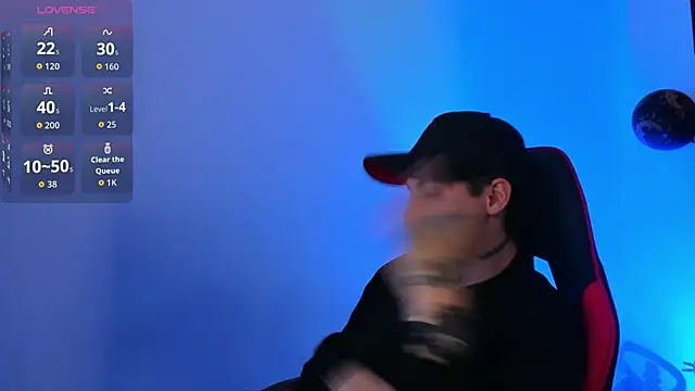 PeytonBox online show from October 30, 2025, 12:14 pm