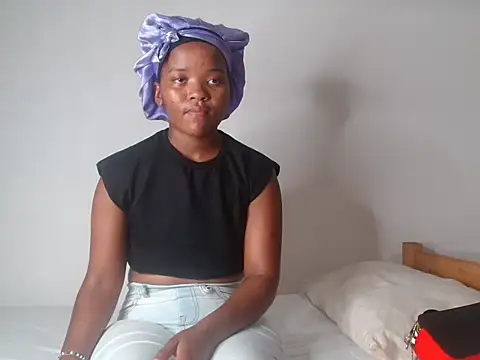 AshleyT255 online show from September 10, 2025, 9:08 am