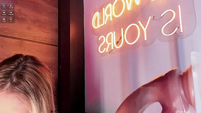 alyamonroe online show from November 7, 2025, 10:42 am