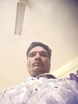 8133vaibhavh online show from December 13, 2025, 9:21 pm