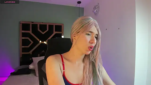 Electra Gosselin online show from February 5, 2026, 1:23 am