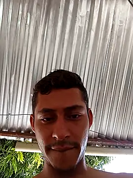 Snapshot of Boy_hot- chatting on September 28, 2025, 6:59 pm Boy hot- online show from September 28, 2025, 6:59 pm