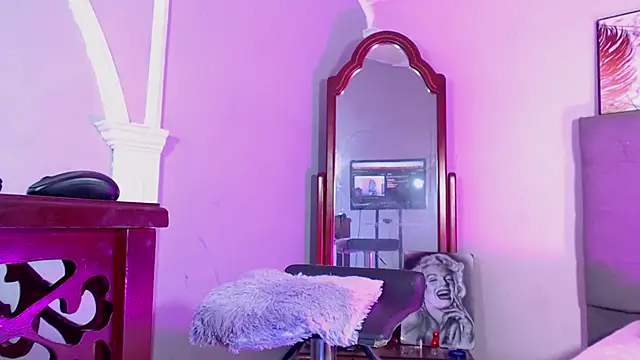 sexy tssweet online show from September 11, 2025, 4:34 am