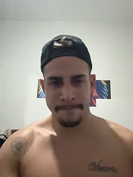 Snapshot of Obrab_ chatting on September 17, 2025, 10:56 pm Obrab online show from September 17, 2025, 10:56 pm