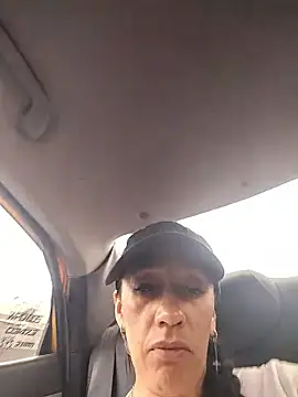 Snapshot of Shantey_Laurent chatting on November 18, 2025, 3:04 pm Shantey Laurent online show from November 18, 2025, 3:04 pm