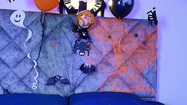 Snapshot of Shantey_Laurent chatting on November 1, 2025, 3:06 pm Shantey Laurent online show from November 1, 2025, 3:06 pm