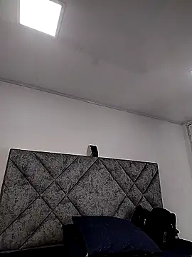 Snapshot of Shantey_Laurent chatting on November 28, 2025, 1:00 pm Shantey Laurent online show from November 28, 2025, 1:00 pm