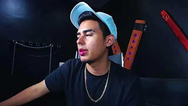 Matthewlodge online show from September 20, 2025, 1:38 pm