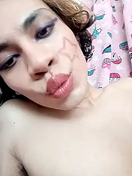 kittymutant99 online show from October 21, 2025, 6:18 pm