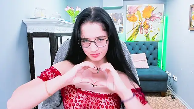 Charming Mysteriousss online show from September 10, 2025, 12:04 pm