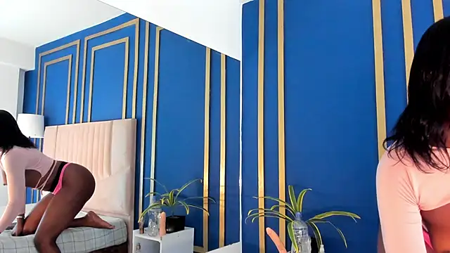 NalahCampbell online show from October 11, 2025, 11:33 am