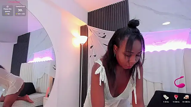 NalahCampbell online show from November 1, 2025, 4:34 pm