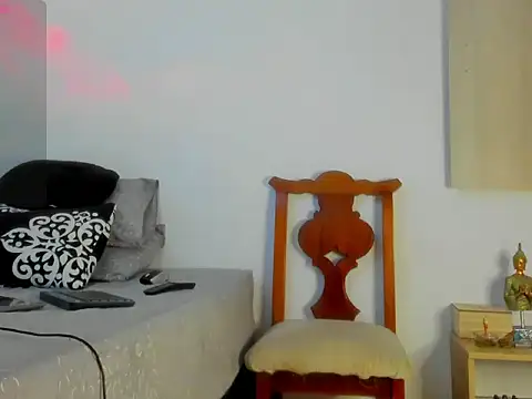 Dusan greyy online show from October 16, 2025, 4:43 am