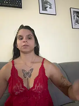 Snapshot of Brutecia2002 chatting on July 11, 2026, 7:14 pm Brutecia2002 online show from July 11, 2026, 7:14 pm