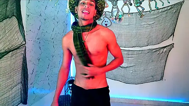 lorian vikel online show from October 3, 2025, 2:48 am