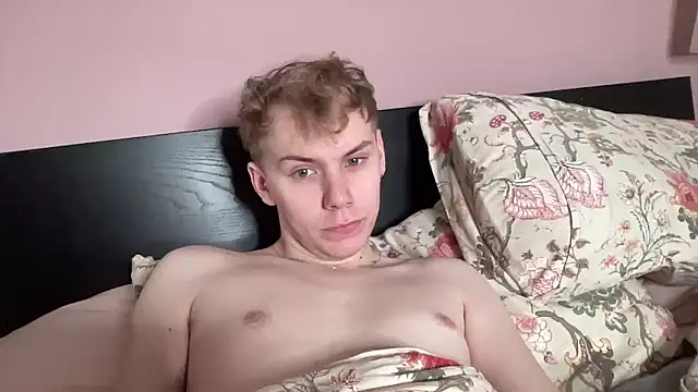 scottishtwink01 online show from October 22, 2025, 1:21 pm