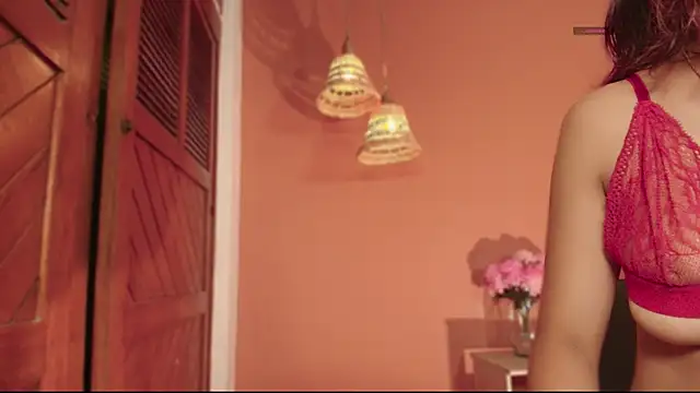 Missandy  online show from September 19, 2025, 8:02 pm