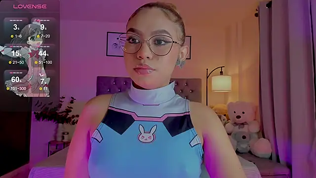 Snapshot of OxanaFedorova1- chatting on May 22, 2026, 8:18 pm OxanaFedorova1- online show from May 22, 2026, 8:18 pm