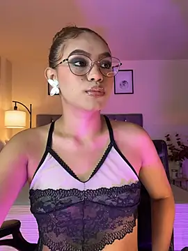 Snapshot of OxanaFedorova1- chatting on May 16, 2026, 9:03 pm OxanaFedorova1- online show from May 16, 2026, 9:03 pm