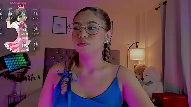 OxanaFedorova1- online show from December 4, 2025, 8:41 pm