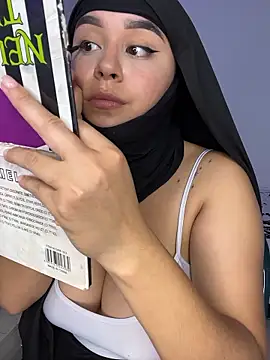 rhizanthella  online show from January 9, 2026, 8:16 pm